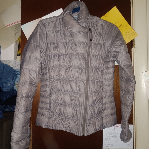 ATHLETA downalicious down quilted jacket XS - Picture 4 of 10